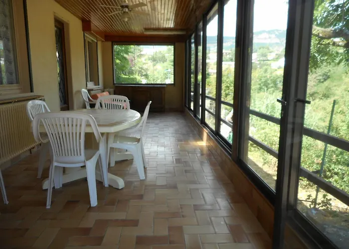 Le Tilleul Дом отдыха Мийо