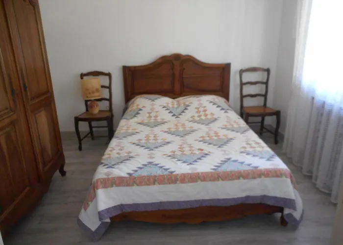 Le Tilleul * Мийо