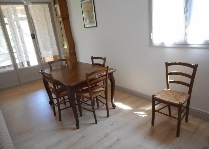 Le Tilleul Dom wakacyjny Millau