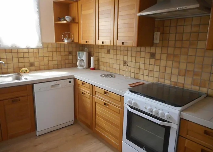 Le Tilleul * Мийо